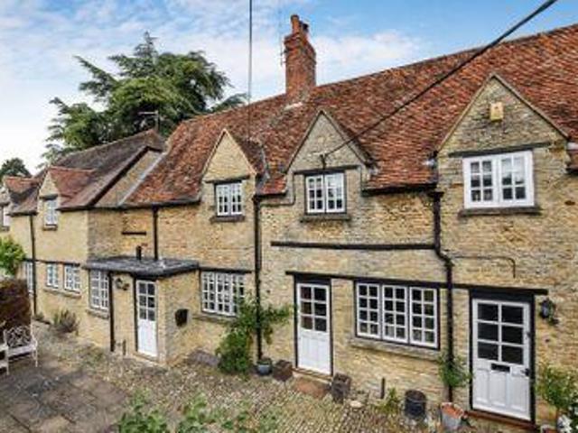 House for sale in Evershot, Oxfordshire
