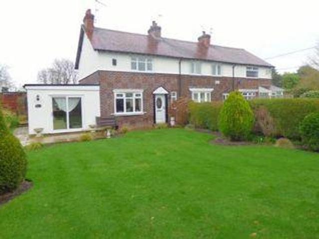 House for sale in Rossmore, Cheshire