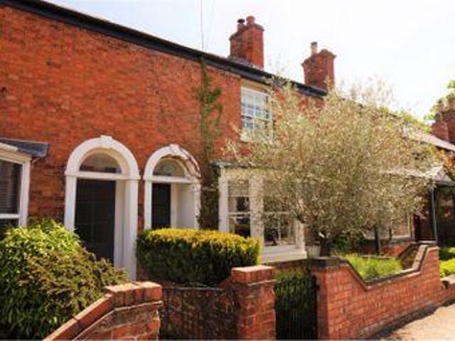 House for sale in Warwick, Warwickshire
