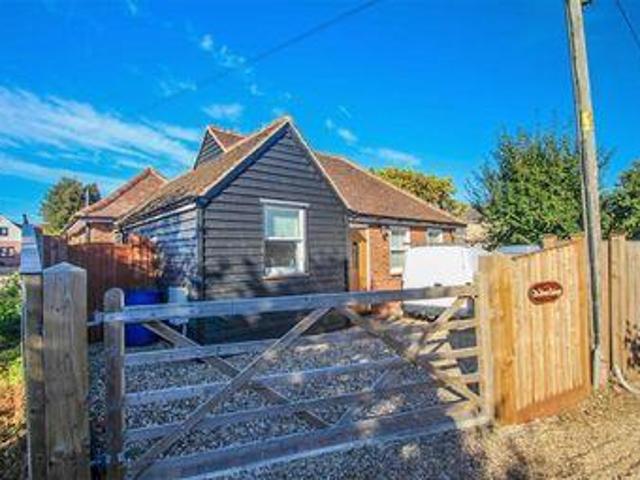 House for sale in Dale Hill, Essex