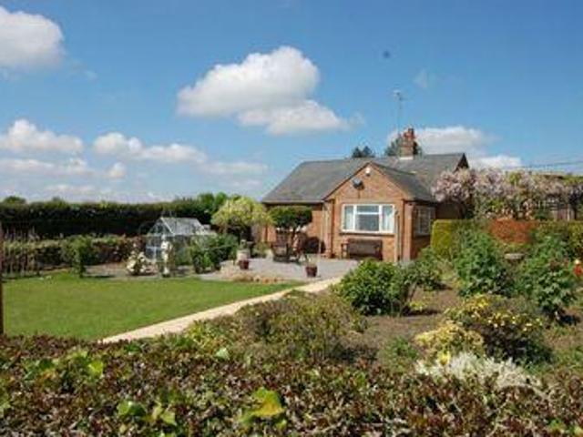 House for sale in Northampton, Northamptonshire