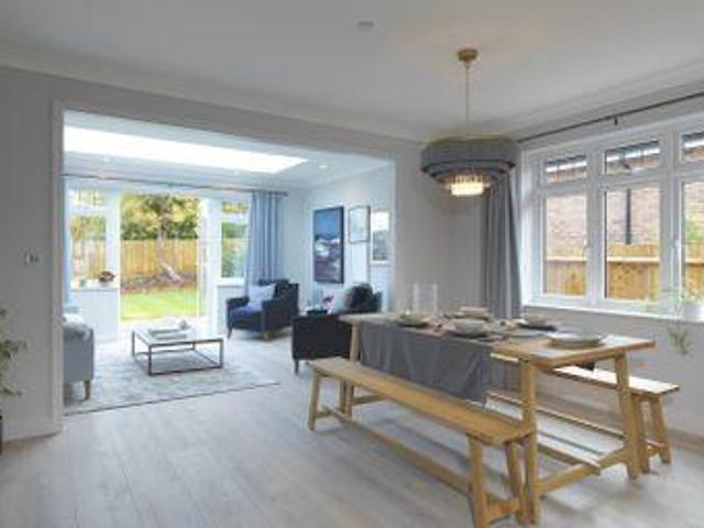House for sale in Ashtead, Mole Valley