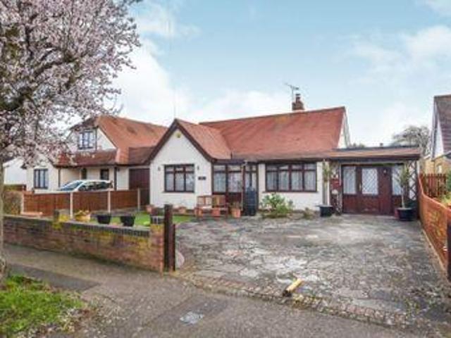 House for sale in Dale Hill, Essex