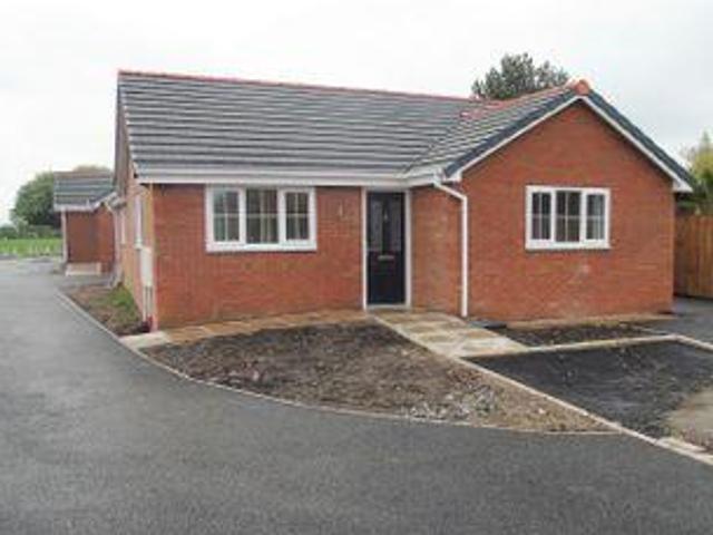 House for sale in Roby Mill, Lancashire