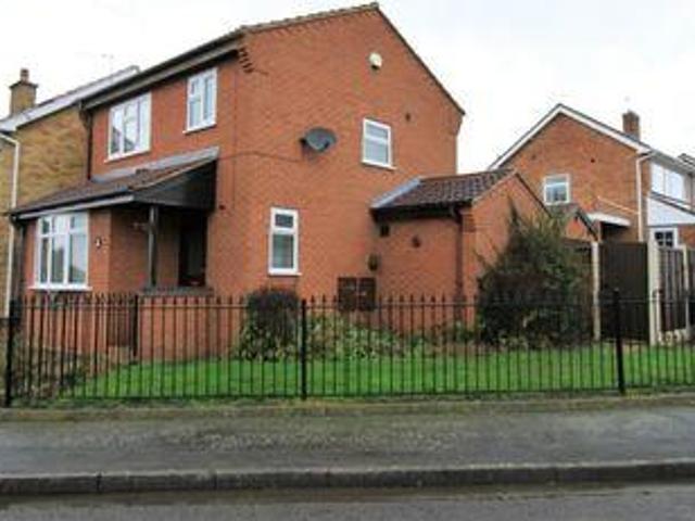 House for rent in Swadlincote, South Derbyshire