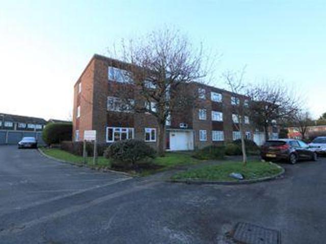 House for rent in Fole, Surrey