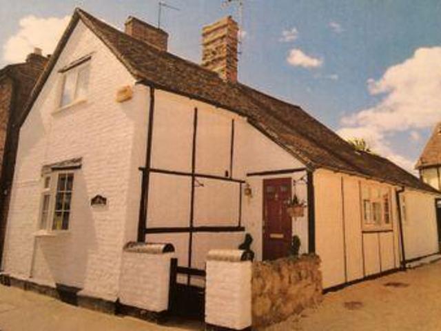 House for sale in Aylesbury, Buckinghamshire