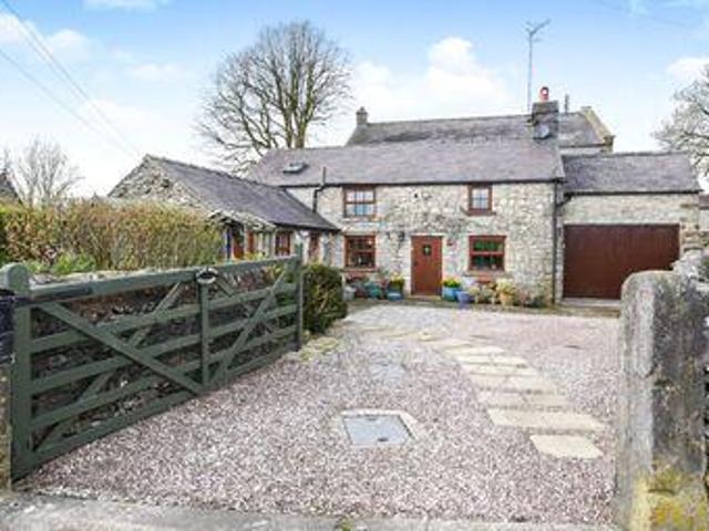 House for sale in Charlesworth, East Midlands