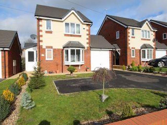 House for sale in Stoke-on-Trent