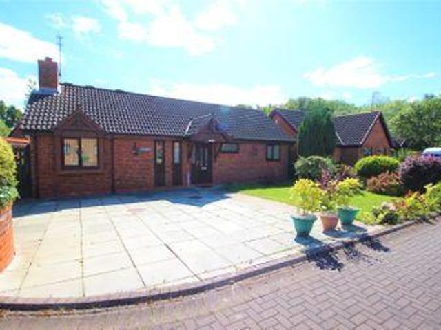 House for sale in Calderstones