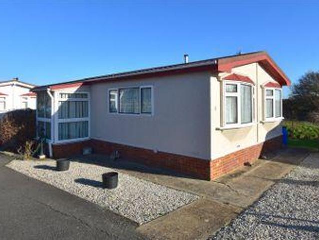 House for sale in Fishersgate, West Sussex