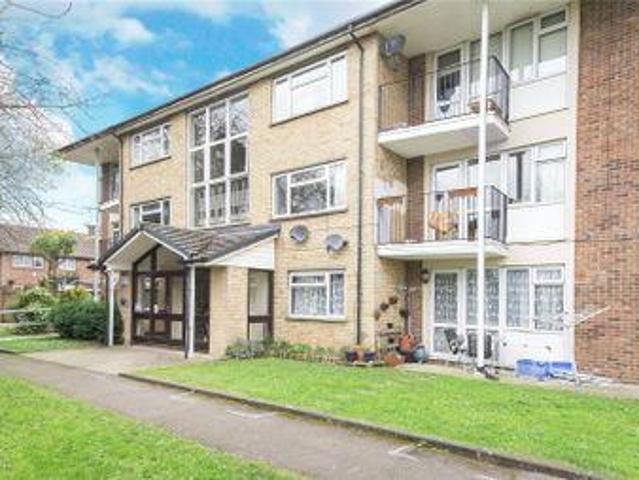 House for sale in Batchworth, Hertfordshire