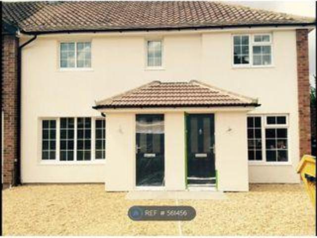House for rent in Blackhills, Surrey