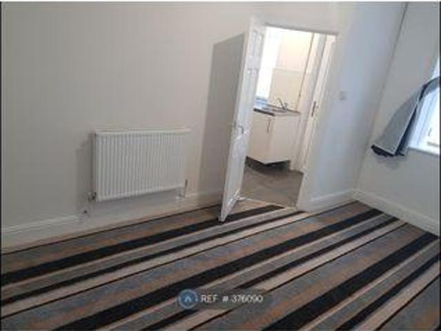 House for rent in Halifax, West Yorkshire