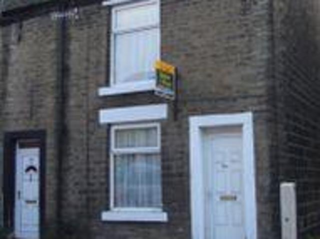 House for rent in Charlesworth, East Midlands