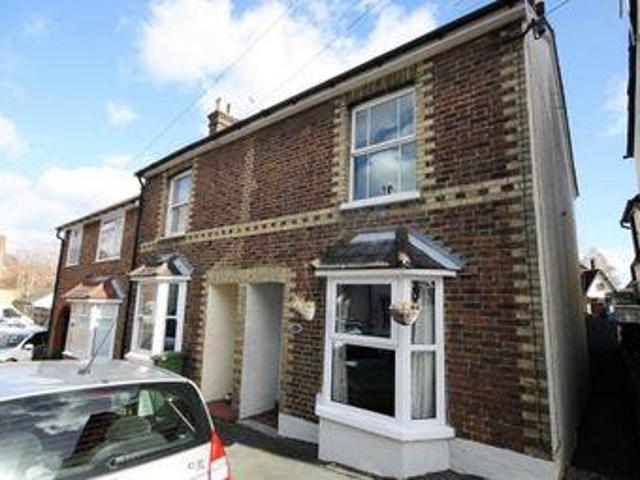 House for rent in Pachesham Park, Surrey