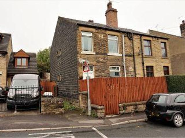 House for sale in Batley, West Yorkshire