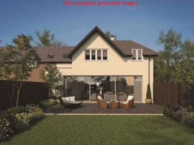 House for sale in Kingston Upon Thames, Greater London