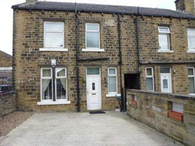 House for sale in Huddersfield, West Yorkshire