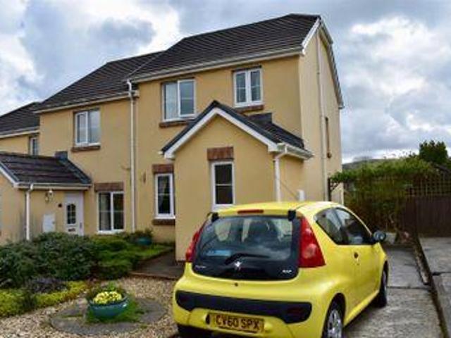 House for sale in Ammanford, Wales