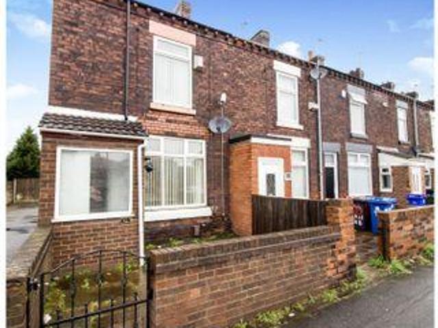 House for sale in Widnes