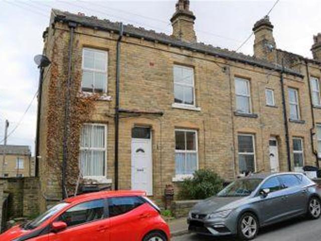 House for sale in Brighouse, West Yorkshire