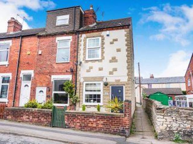 House for sale in Knottingley, West Yorkshire