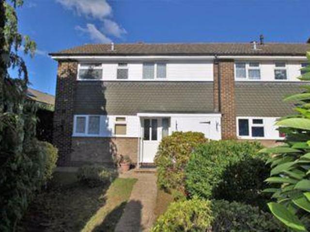 House for sale in Fole, Surrey