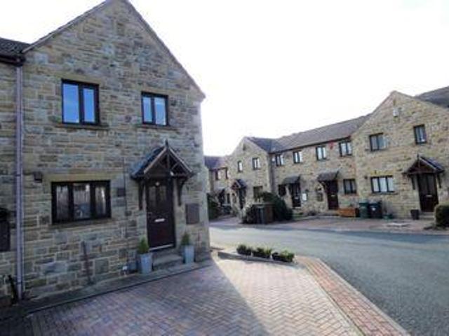 House for sale in Huddersfield, West Yorkshire