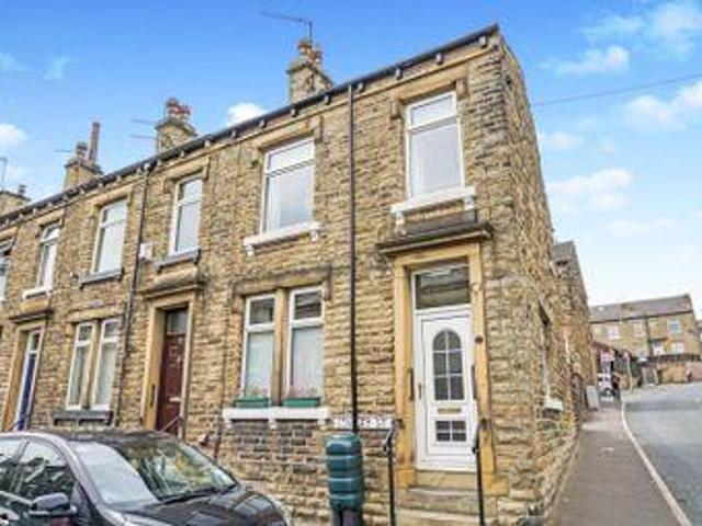 House for sale in Brighouse, West Yorkshire