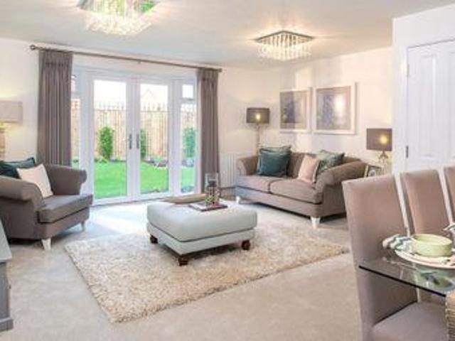 House for sale in Froggatt, East Midlands
