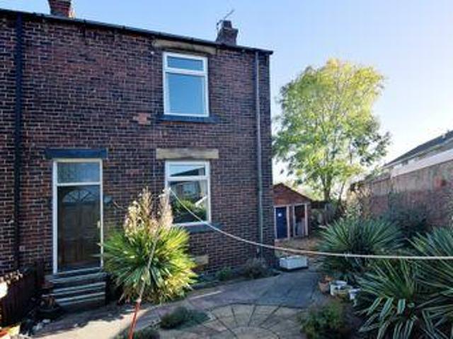 House for sale in Ossett, West Yorkshire
