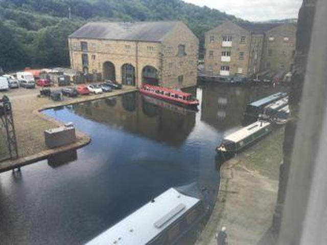 House for rent in Sowerby Bridge, West Yorkshire