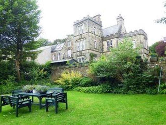 House for rent in Charlesworth, East Midlands