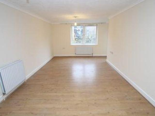 House for rent in Surrey, England