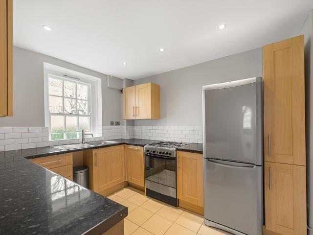 Apartment for rent in Clapham, Greater London