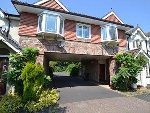 House for rent in Wilmslow
