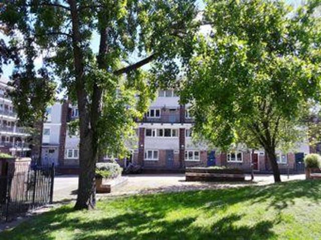 House for rent in Lyons, Greater London