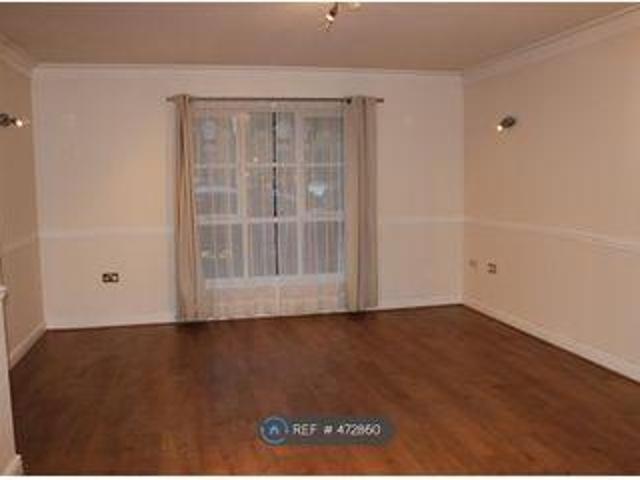 House for rent in Pouchen End, Hertfordshire