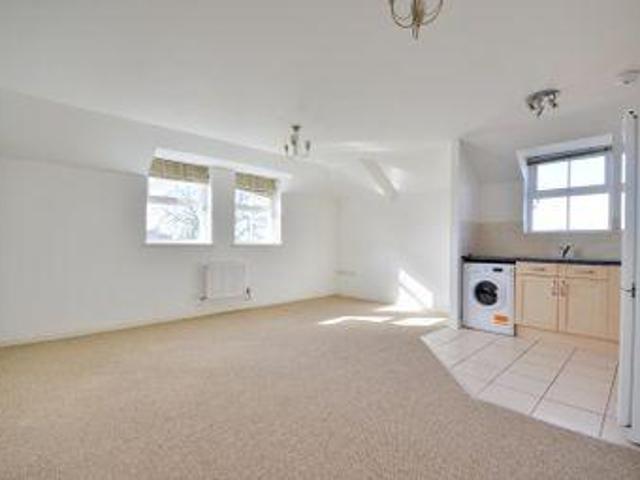 House for rent in Uxbridge, Greater London