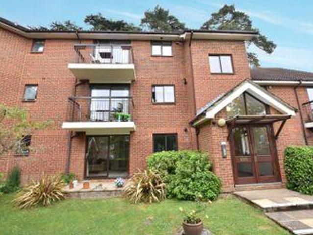 House for rent in Red Hill, Surrey
