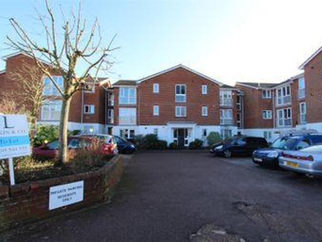 House for rent in Uxbridge, Greater London