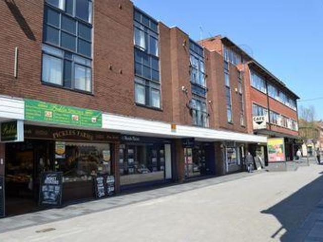House for rent in Lyons, Greater London