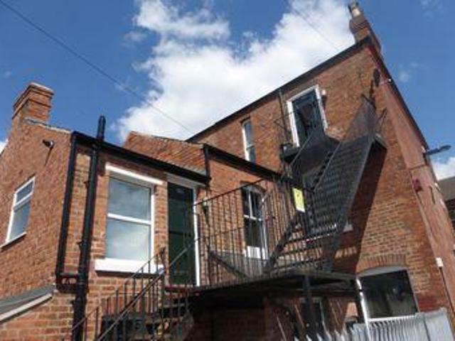 House for rent in Caldermill, East Midlands