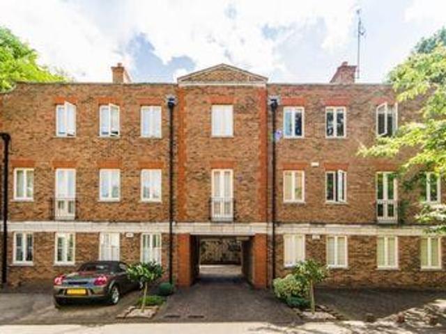 House for rent in Twickenham, Greater London