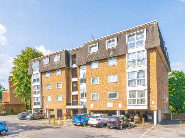 Apartment for rent in London Borough of Croydon, Upper Norwood