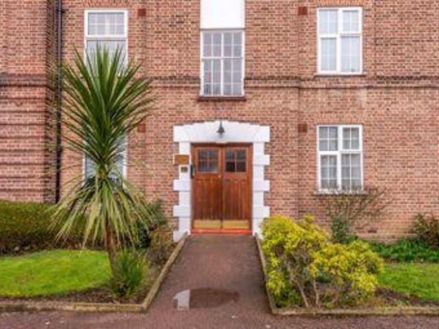 House for rent in Kingston Upon Thames, Greater London