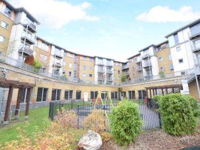 House for rent in Farnborough, Hampshire