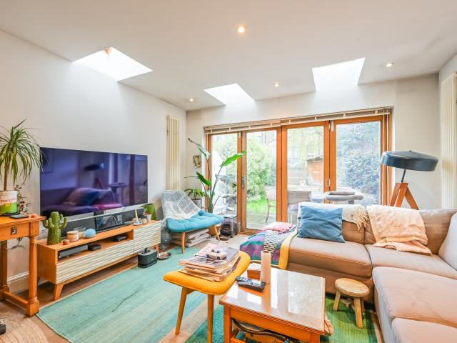 Apartment for rent in Stoke Newington, Greater London