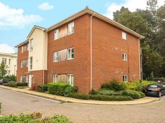 House for rent in Ascot
